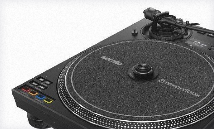 Гибридный диджейский проигрыватель Pioneer DJ PLX-CRSS12